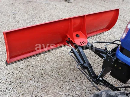 Отвал Снеговик на DF 404 G2 ОК2000